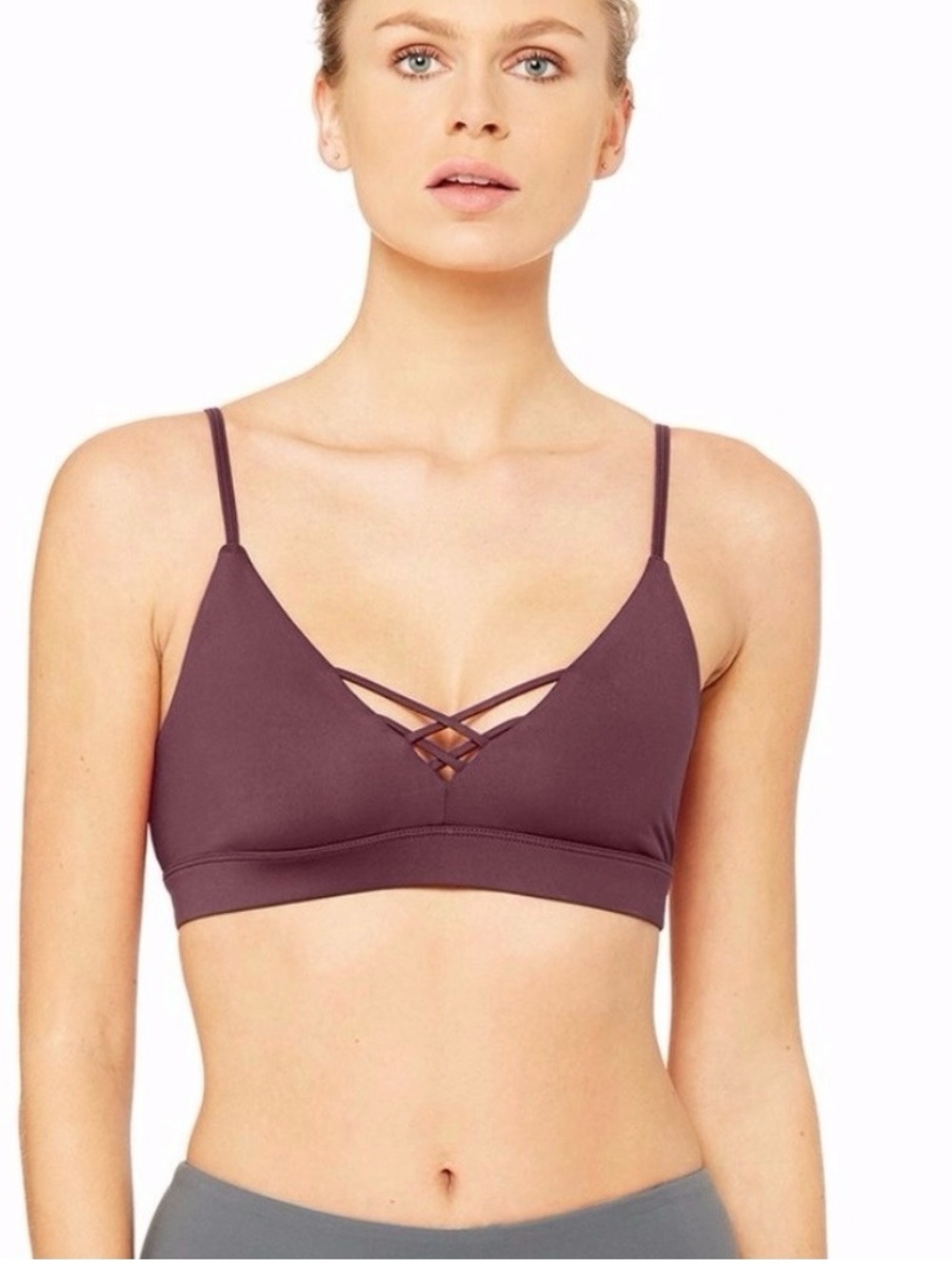 ALO YOGA INTERLACE BRA in EGGPLANT , sz : XS
